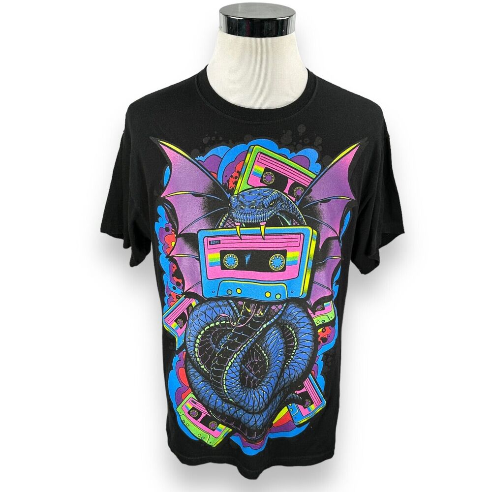 Vintage Dragon Cassette Tape T-Shirt Mens Large AOP‎ 90s Black Y2K M&O Graphic